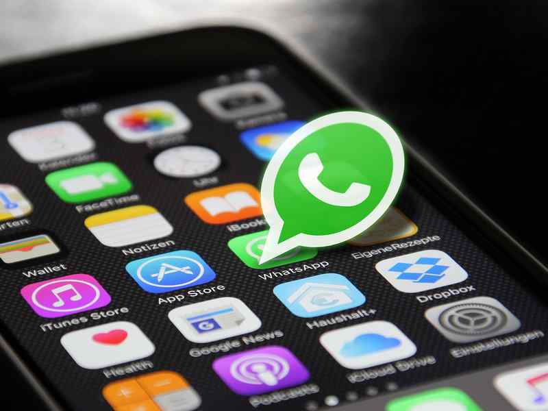 Privacy su WhatsApp, dei semplici consigli per proteggersi